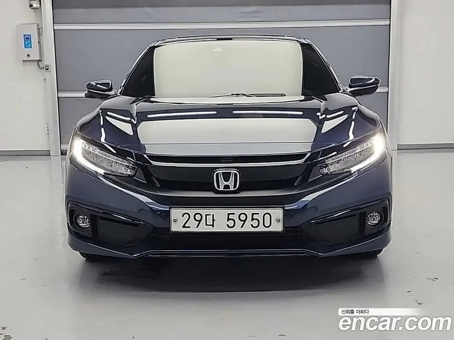 Honda Civic 2019 1.5 автомат (гидро), фото 3