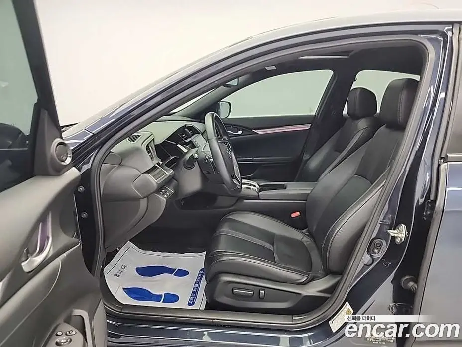 Honda Civic 2019 1.5 автомат (гидро), фото 10