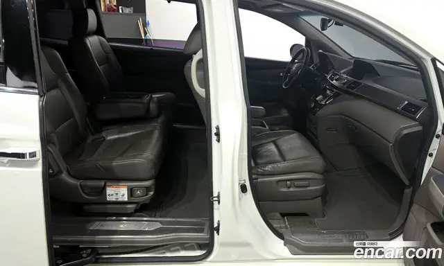 Honda Odyssey 2015 3.5 автомат (гидро), миниатюра 11