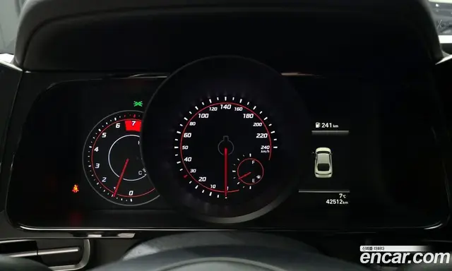 Hyundai Avante 2022 1.6 автомат (гидро), миниатюра 8