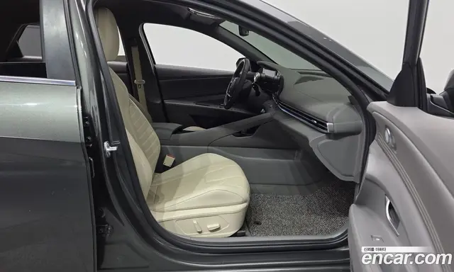 Hyundai Avante 2023 1.6 автомат (гидро), миниатюра 11