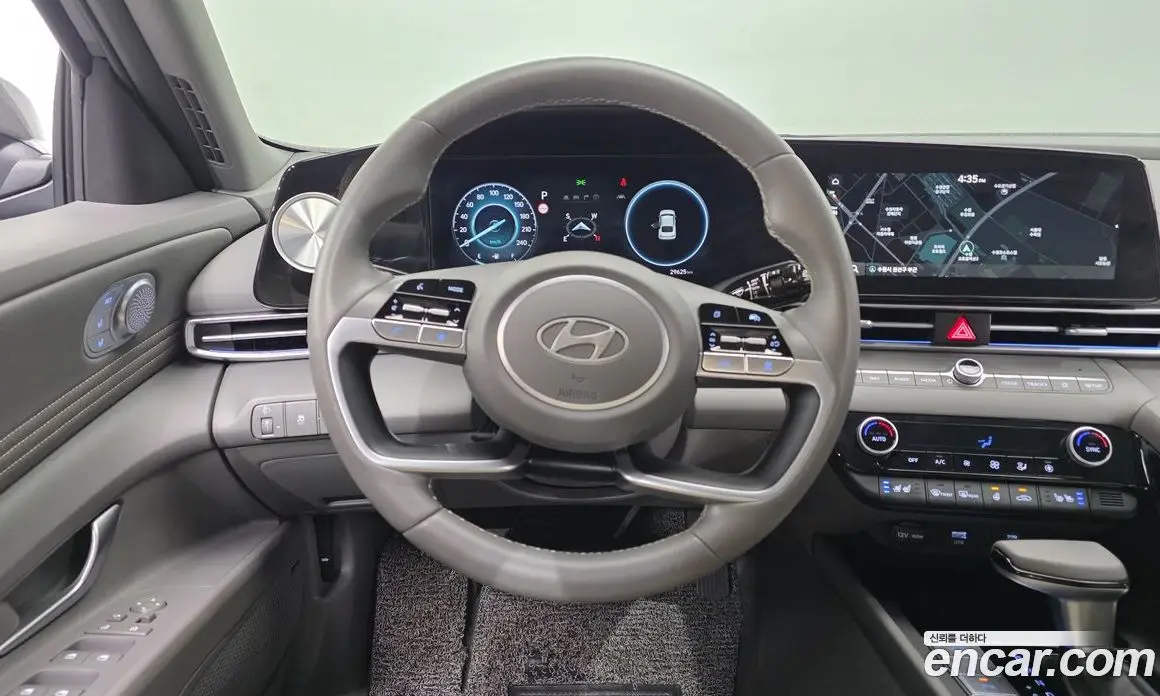 Hyundai Avante 2023 1.6 автомат (гидро), фото 13