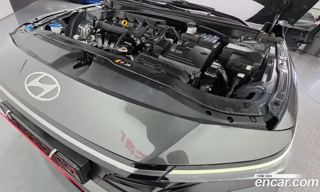Hyundai Avante 2023 1.6 автомат (гидро), миниатюра 6