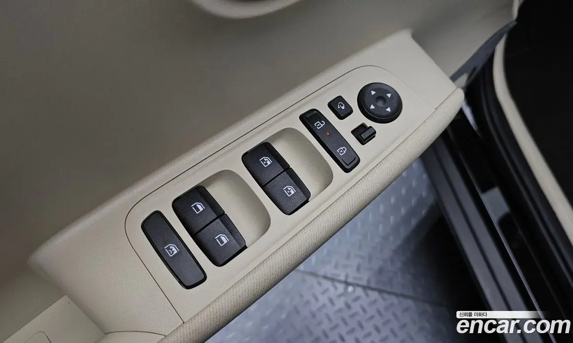 Hyundai Casper 2024 0.2 автомат (гидро), фото 17