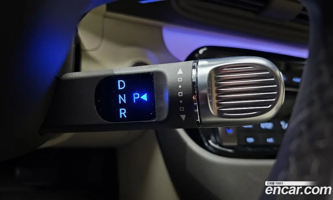 Hyundai Casper 2024 0.2 автомат (гидро), фото 9