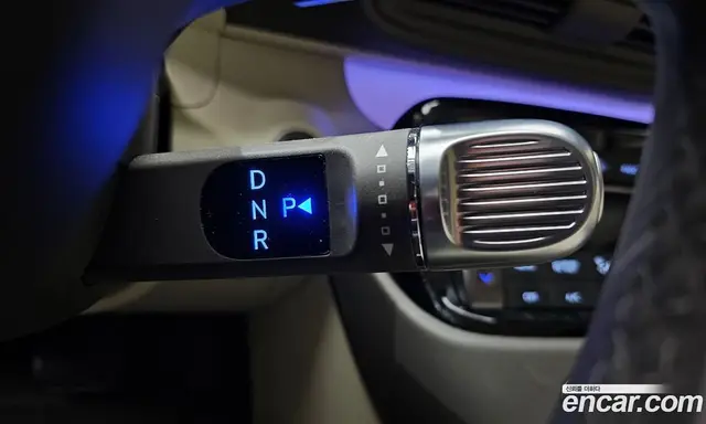 Hyundai Casper 2024 0.2 автомат (гидро), миниатюра 9