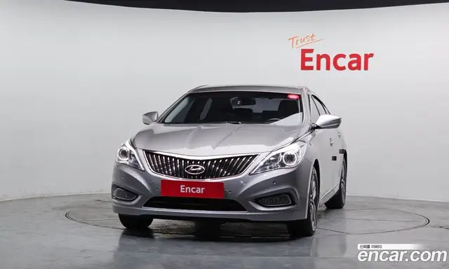 Hyundai Grandeur 2014 2.4 автомат (гидро), миниатюра 3