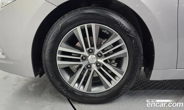 Hyundai Grandeur 2014 2.4 автомат (гидро), миниатюра 5