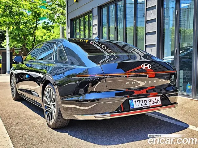 Hyundai Grandeur 2022 2.5 автомат (гидро), миниатюра 2