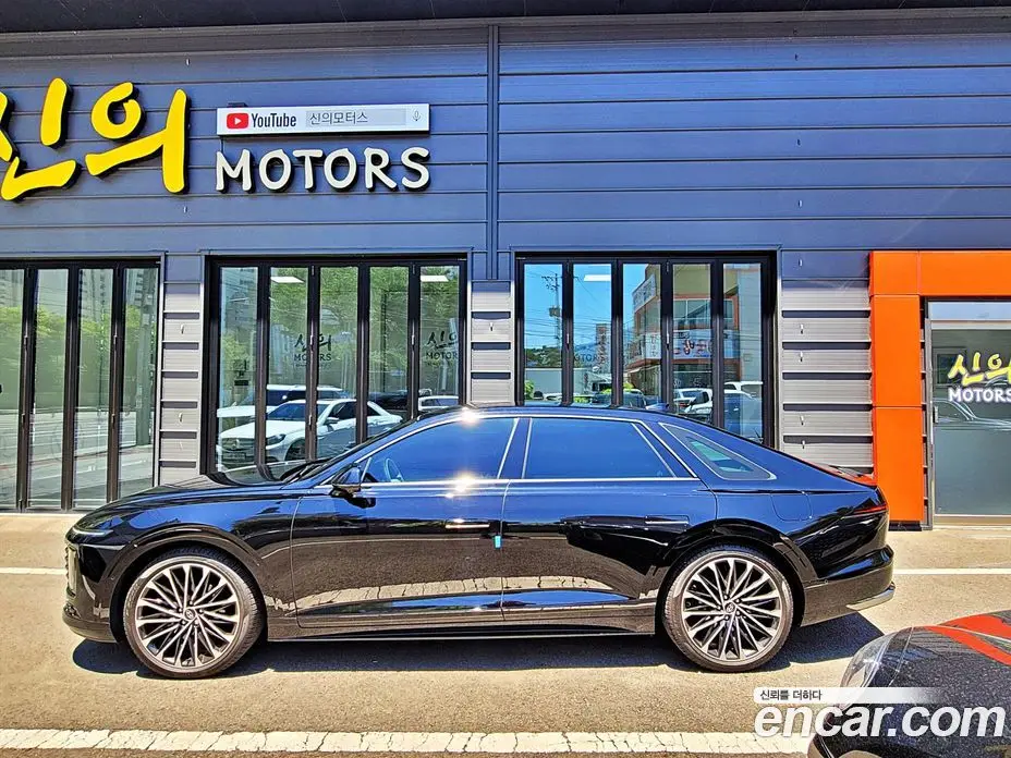 Hyundai Grandeur 2022 2.5 автомат (гидро), фото 6