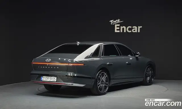 Hyundai Grandeur 2023 2.5 автомат (гидро), миниатюра 2