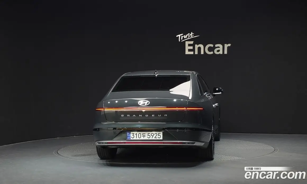 Hyundai Grandeur 2023 2.5 автомат (гидро), фото 4
