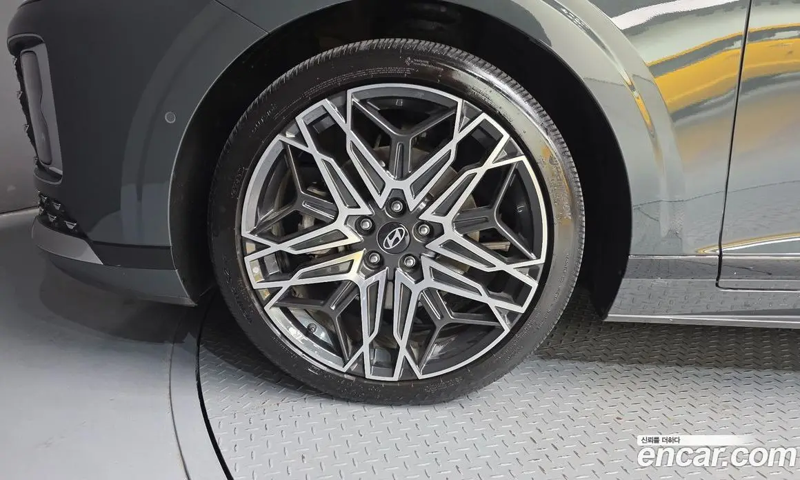 Hyundai Grandeur 2023 2.5 автомат (гидро), фото 5