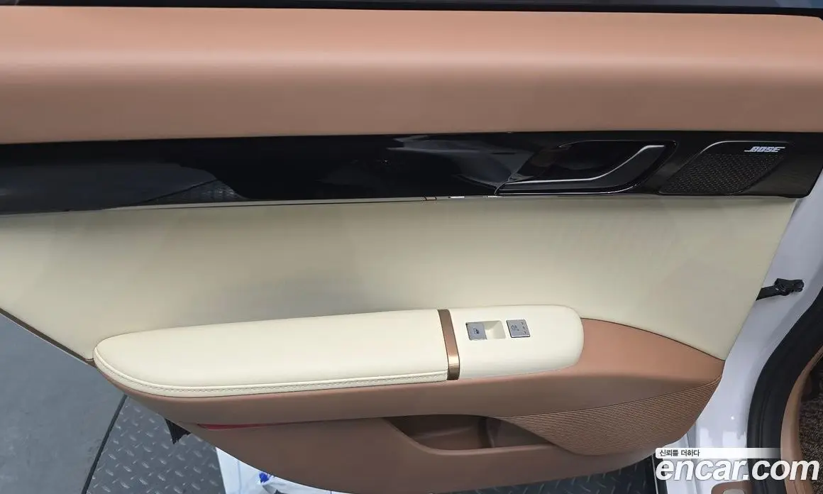 Hyundai Grandeur 2024 1.6 автомат (гидро), фото 13