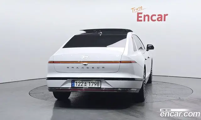 Hyundai Grandeur 2024 1.6 автомат (гидро), миниатюра 3