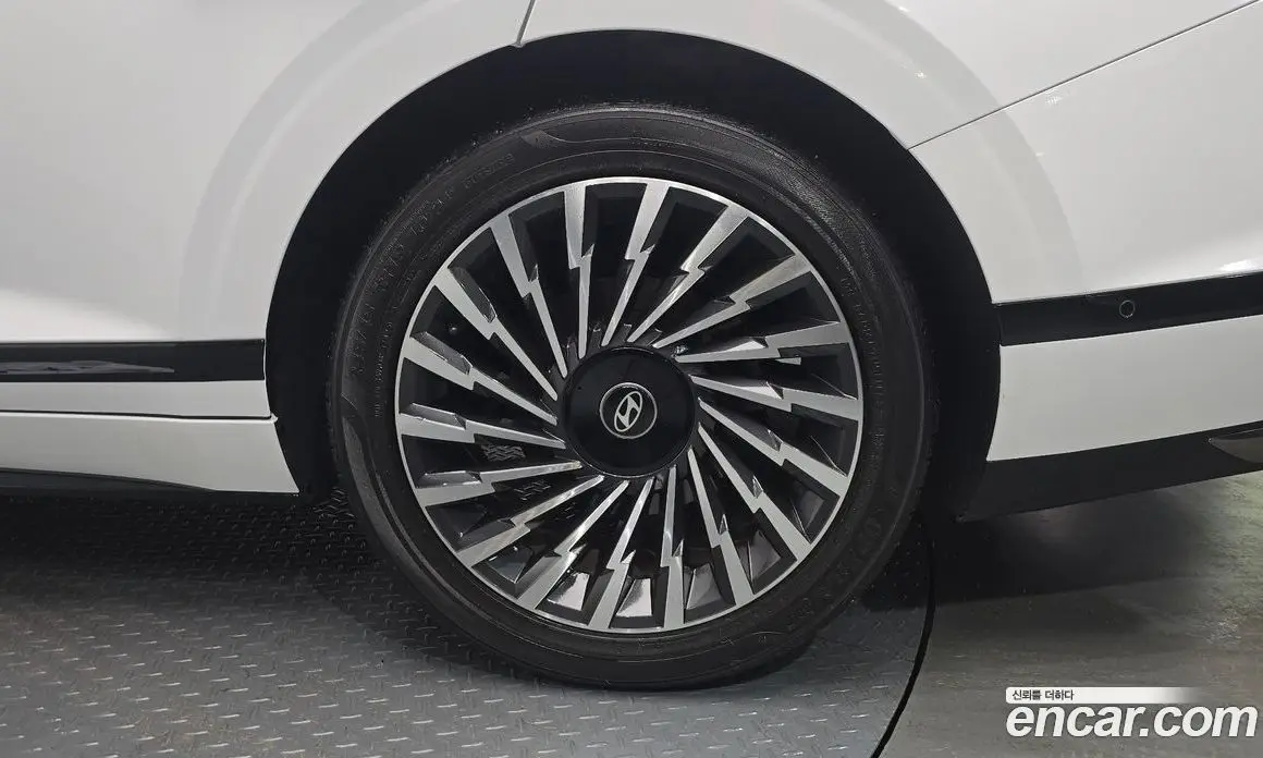 Hyundai Grandeur 2024 1.6 автомат (гидро), фото 30