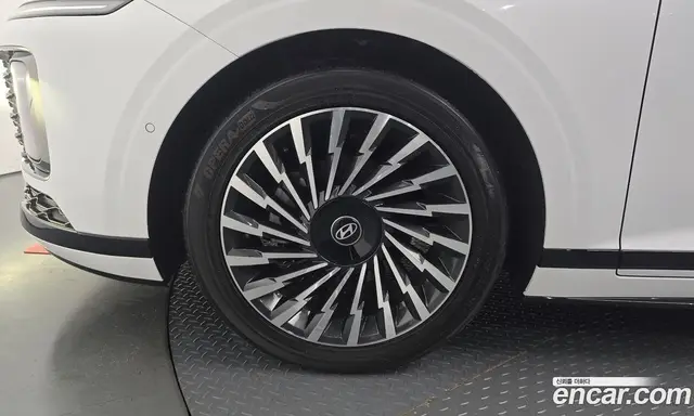 Hyundai Grandeur 2024 1.6 автомат (гидро), миниатюра 4