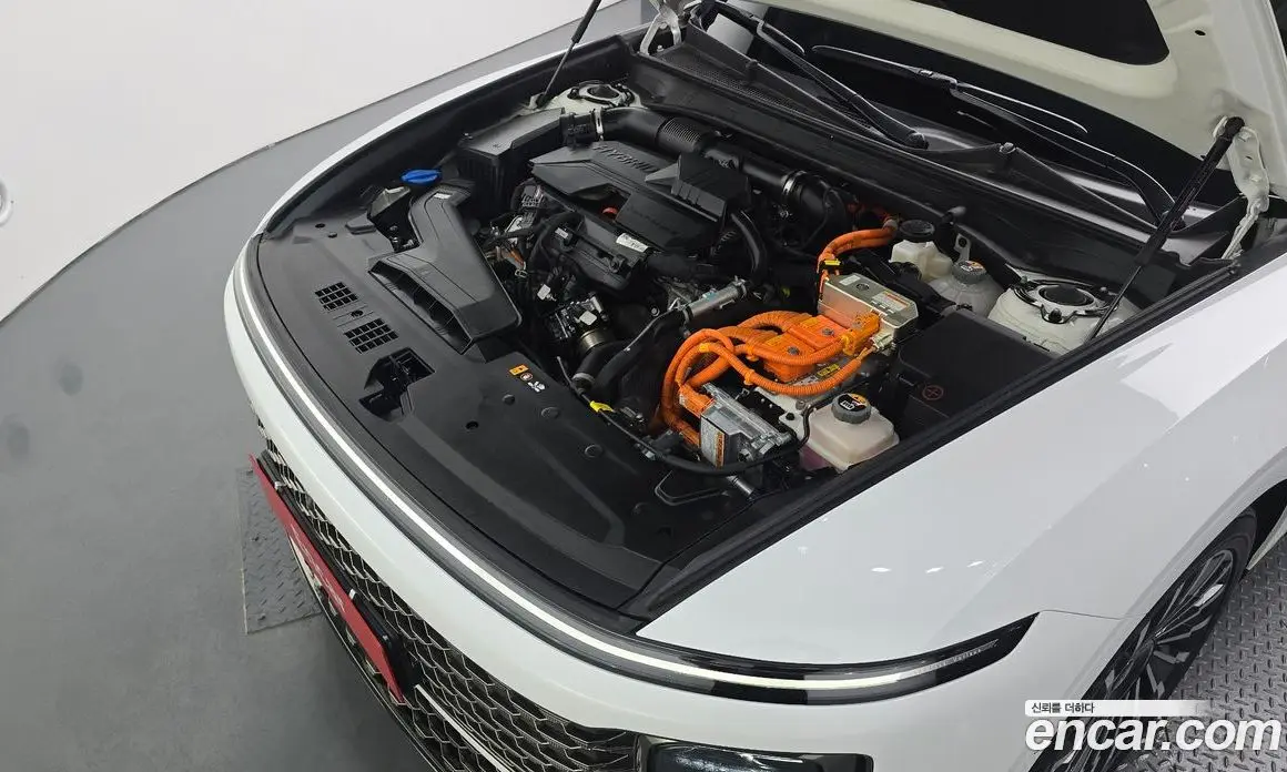 Hyundai Grandeur 2024 1.6 автомат (гидро), фото 5