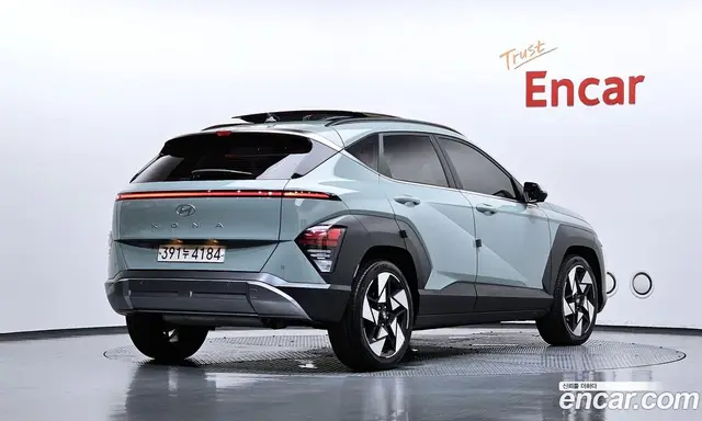 Hyundai Kona 2023 1.6 автомат (гидро), миниатюра 2