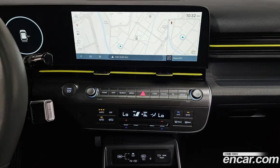Hyundai Kona 2023 1.6 автомат (гидро), фото 18