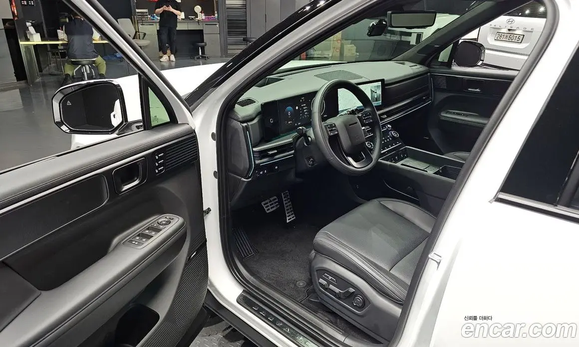 Hyundai Santa Fe 2025 2.5 автомат (гидро), фото 12
