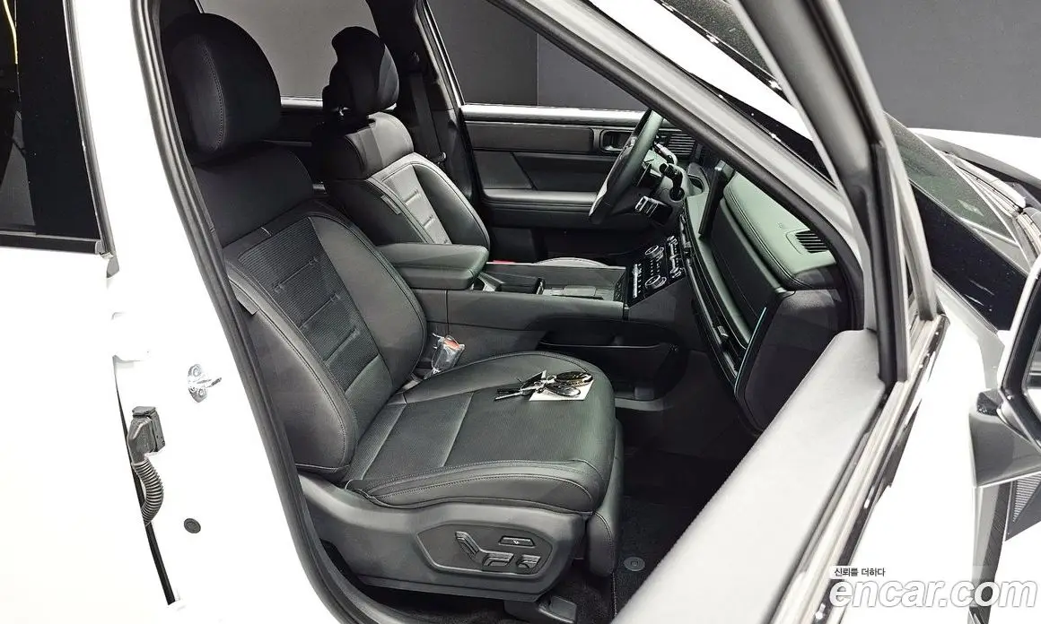 Hyundai Santa Fe 2025 2.5 автомат (гидро), фото 15