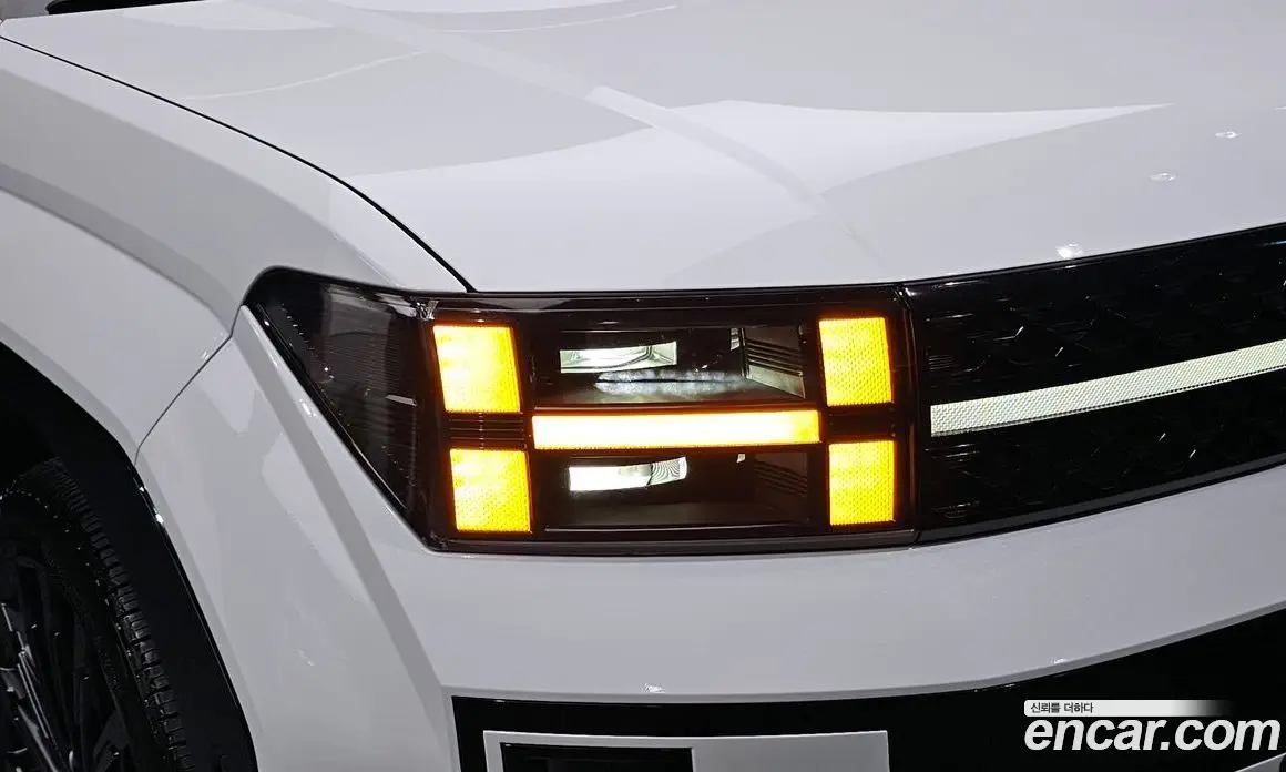 Hyundai Santa Fe 2025 2.5 автомат (гидро), фото 7