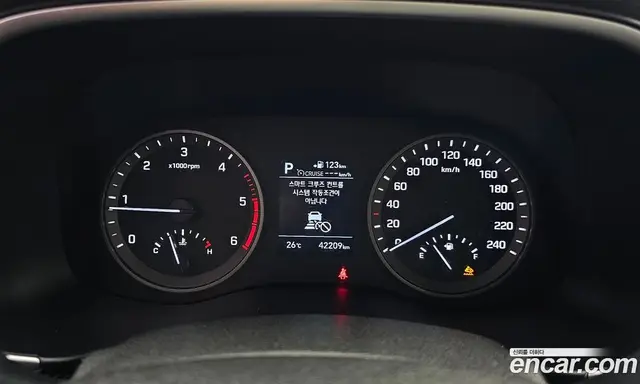 Hyundai Tucson 2020 2.0 автомат (гидро), миниатюра 8