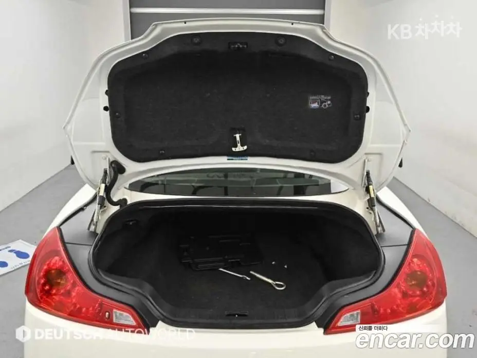Infiniti G 2010 3.7 автомат (гидро), фото 19 Infiniti G 2010 3.7 автомат (гидро), фото 19