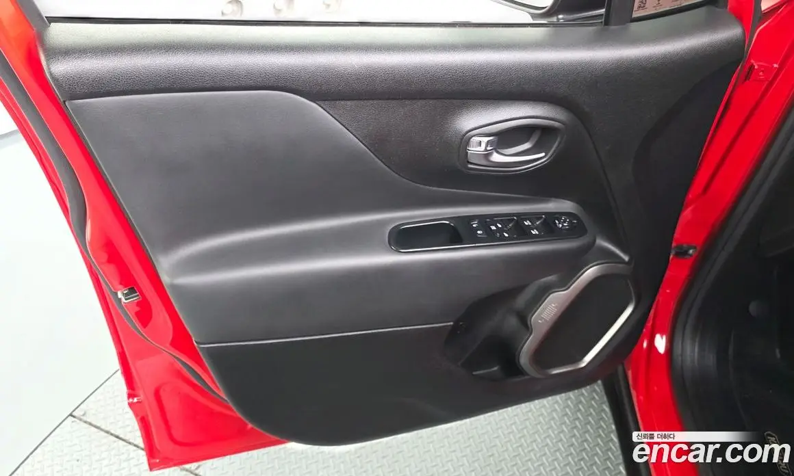 Jeep Renegade 2018 2.0 автомат (гидро), фото 14