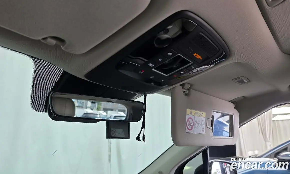 Kia Carnival 2021 2.2 автомат (гидро), фото 18