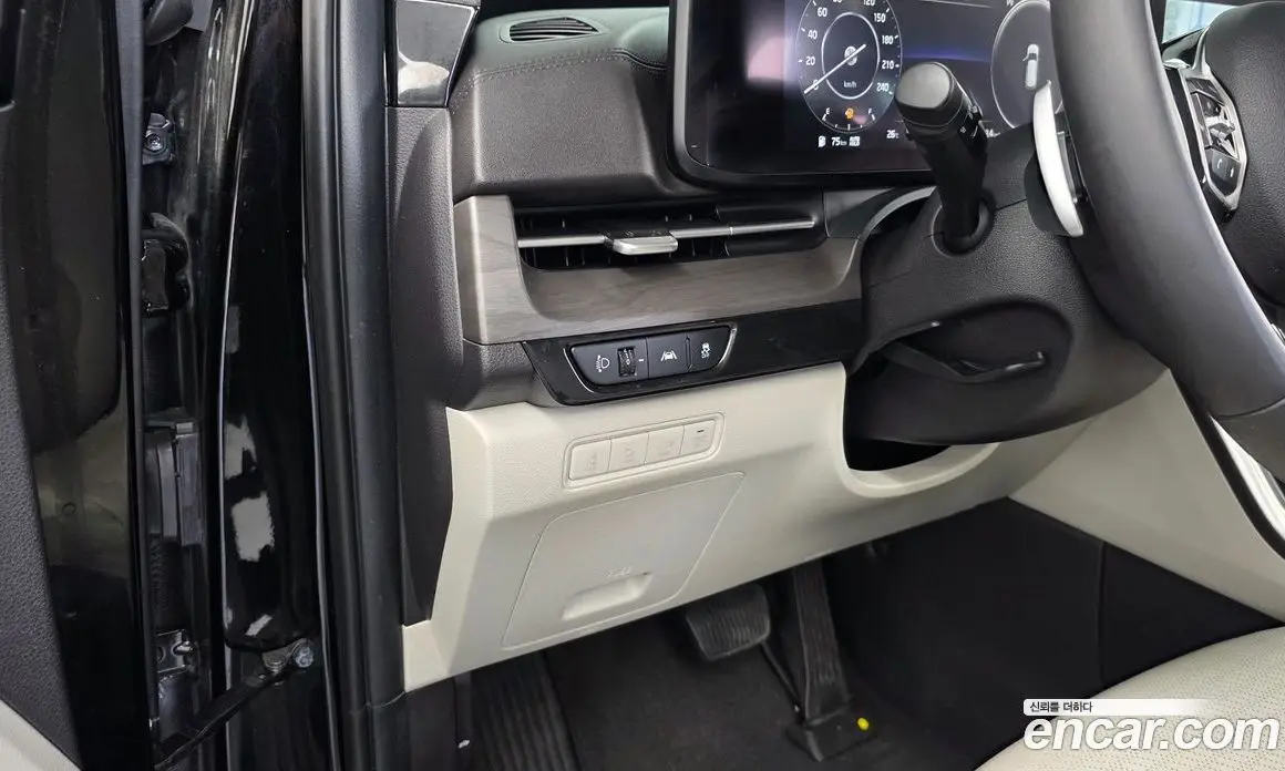 Kia Carnival 2021 2.2 автомат (гидро), фото 19