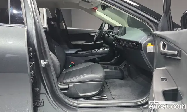 Kia EV6 2023 0.1 автомат (гидро), миниатюра 11