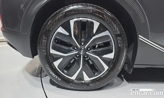 Kia EV6 2023 0.1 автомат (гидро), миниатюра 5