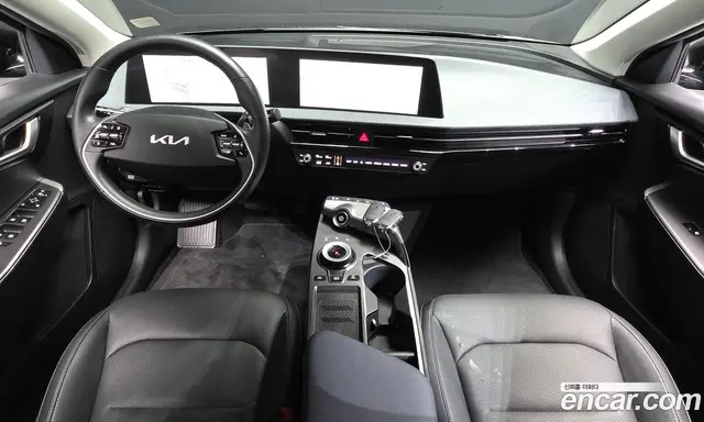 Kia EV6 2023 0.1 автомат (гидро), миниатюра 7