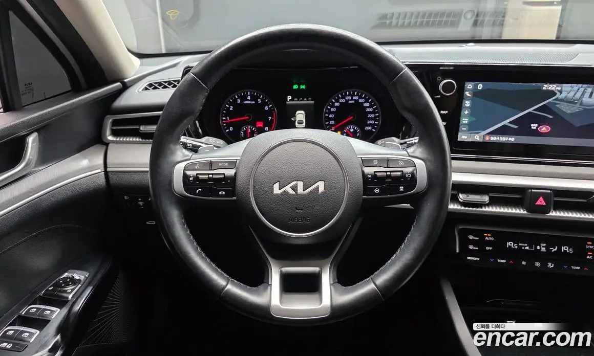Kia K5 (Optima) 2022 2.0 автомат (гидро), фото 18