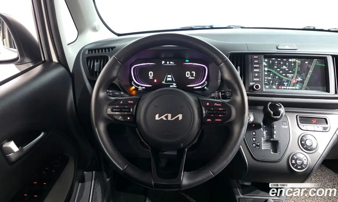 Kia Ray 2023 1.0 автомат (гидро), фото 18