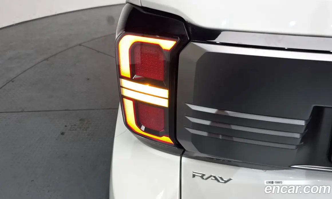 Kia Ray 2023 1.0 автомат (гидро), фото 8