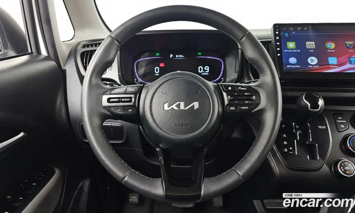 Kia Ray 2023 1.0 автомат (гидро), фото 19