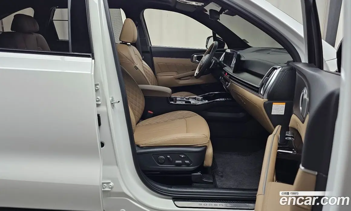 Kia Sorento 2024 1.6 автомат (гидро), фото 16