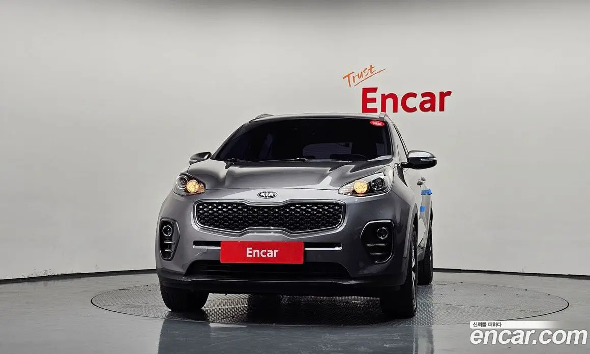 Kia Sportage 2017 1.7 автомат (гидро), фото 3