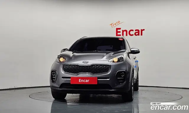 Kia Sportage 2017 1.7 автомат (гидро), миниатюра 3