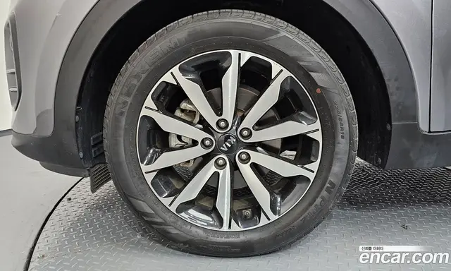 Kia Sportage 2017 1.7 автомат (гидро), миниатюра 5