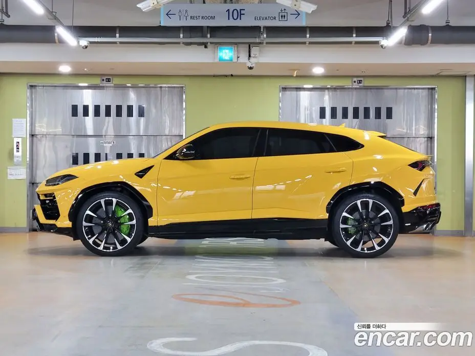 Lamborghini Urus 2021 4.0 автомат (гидро), фото 3 Lamborghini Urus 2021 4.0 автомат (гидро), фото 3
