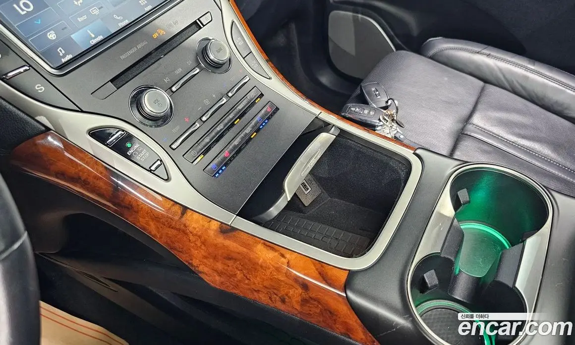 Lincoln Nautilus 2019 2.7 автомат (гидро), фото 18 Lincoln Nautilus 2019 2.7 автомат (гидро), фото 18