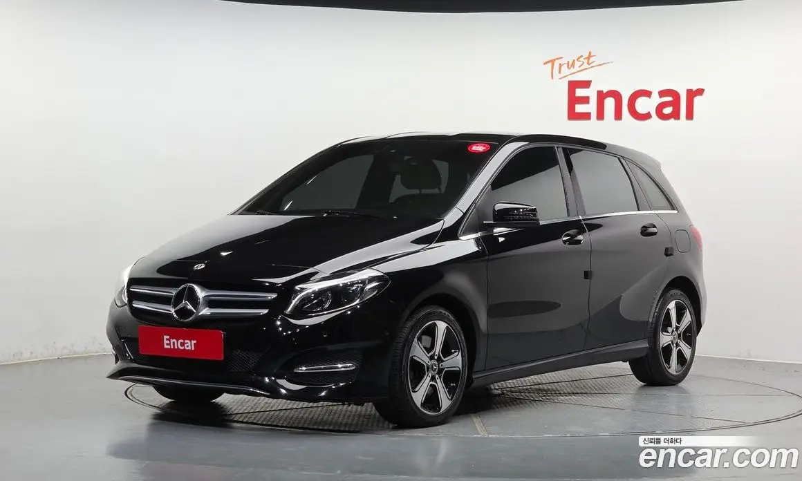 Mercedes-Benz B-Class 2018 2.0 гидро, фото 1 Mercedes-Benz B-Class 2018 2.0 гидро, фото 1