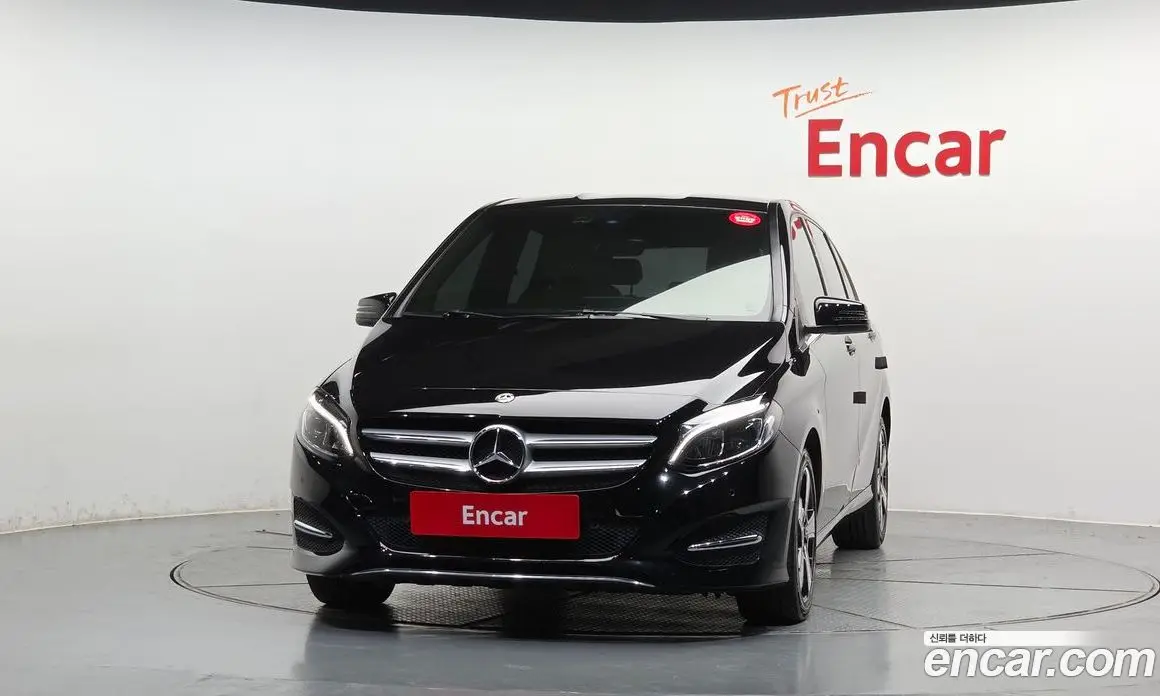 Mercedes-Benz B-Class 2018 2.0 гидро, фото 3 Mercedes-Benz B-Class 2018 2.0 гидро, фото 3