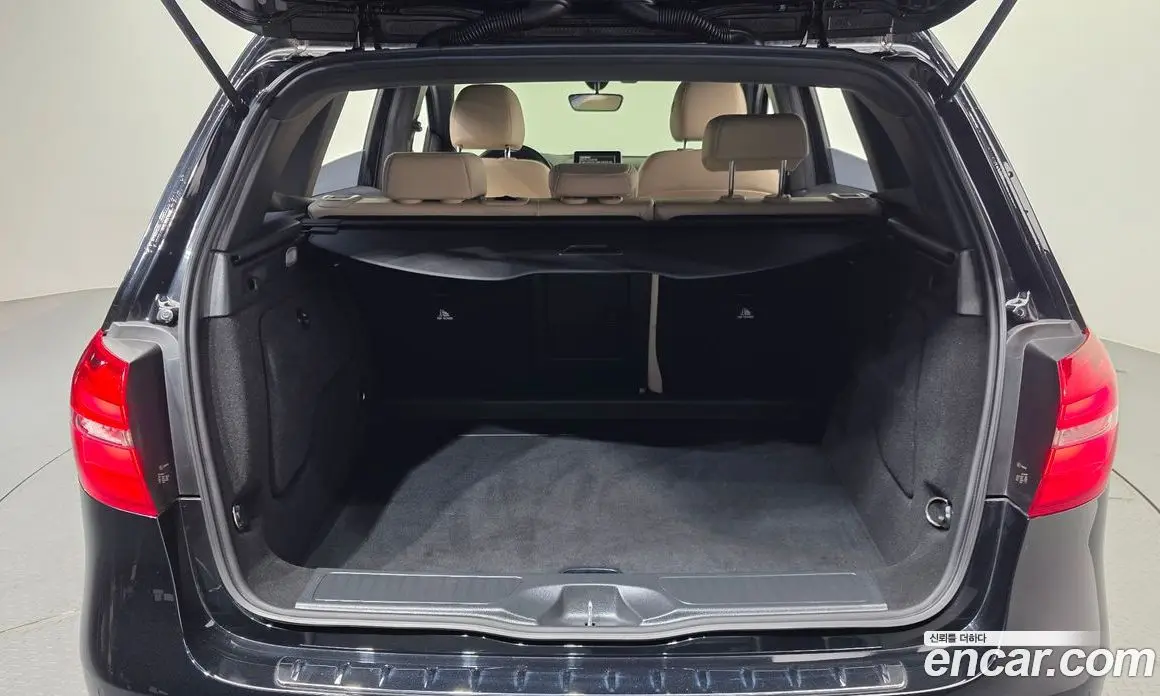 Mercedes-Benz B-Class 2018 2.0 гидро, фото 26 Mercedes-Benz B-Class 2018 2.0 гидро, фото 26