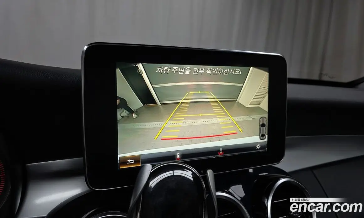 Mercedes-Benz C-Class 2017 2.0 гидро, фото 21 Mercedes-Benz C-Class 2017 2.0 гидро, фото 21