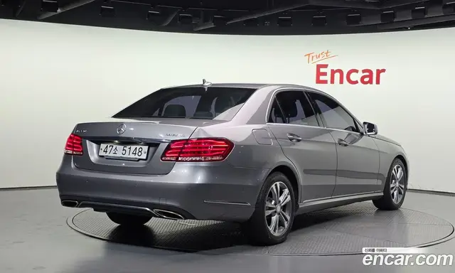 Mercedes-Benz E-Class 2015 2.1 гидро, миниатюра 2 Mercedes-Benz E-Class 2015 2.1 гидро, миниатюра 2